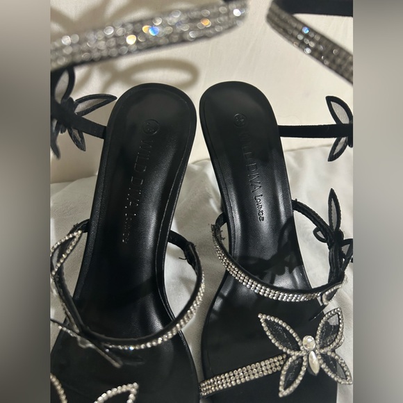 “ Wild Diva ” black butterfly heels - Picture 11 of 12